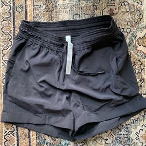 Gently Used Lululemon Shorts in Black Size 4